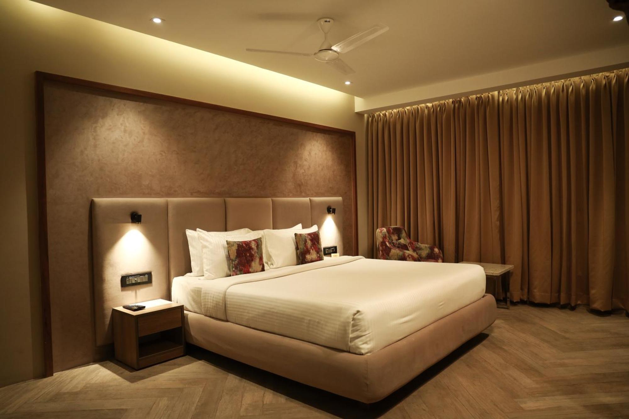 Mango Hill Central Chennai Bagian luar foto